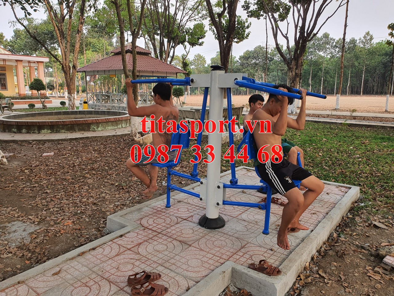 thiết bị thể thao ngoài trời khu dân cư