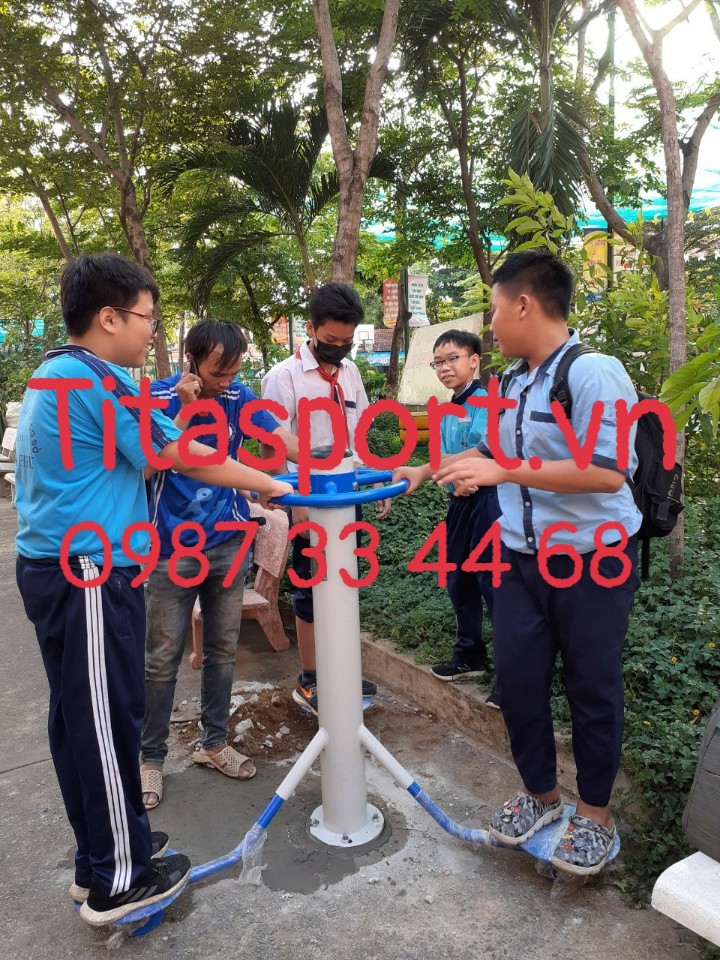 thiết bị thể thao cho học sinh